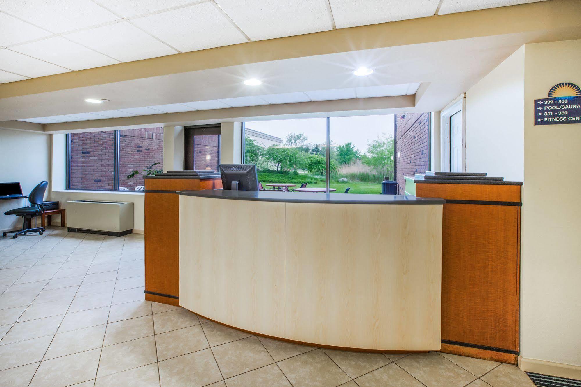 Days Inn By Wyndham מידלנד מראה חיצוני תמונה